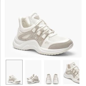 Boo boo Chunky White Dad Sneaker